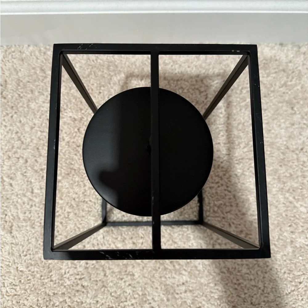 Modern Black Metal Candle Holder